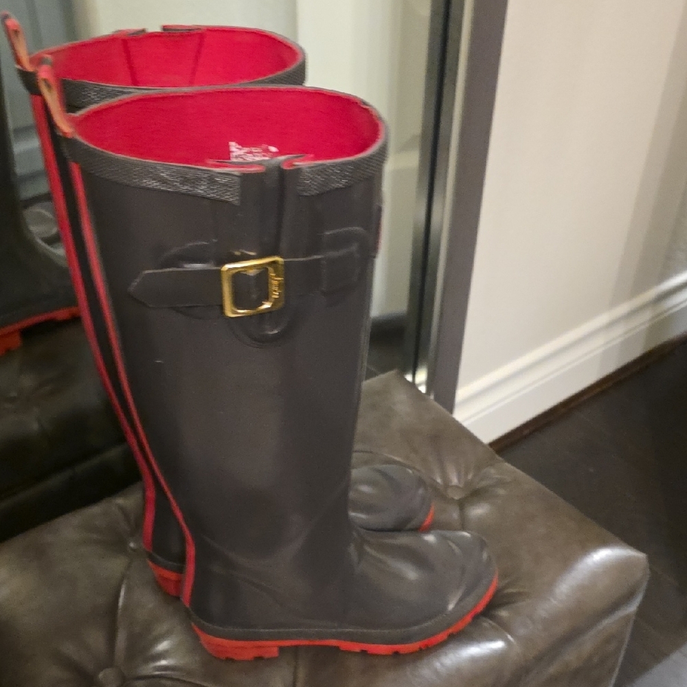 Joules Women's Charcoal and Scarlet Rain Boots - Picture 10 of 11
